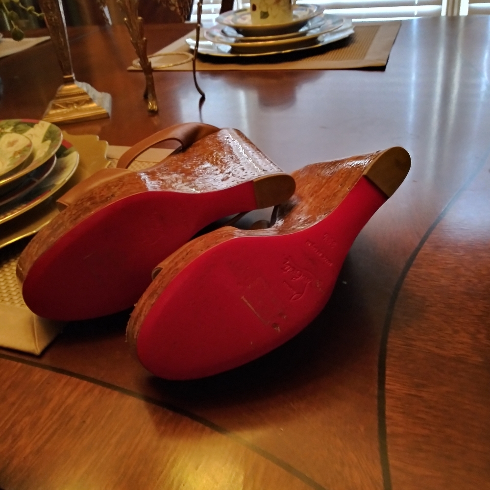Shoes - Picture 4 of 6